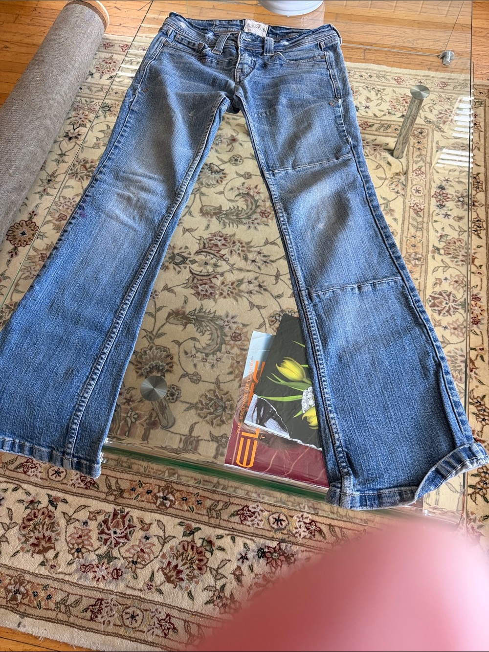 Classic Medium Wash Flared Jeans - Blue